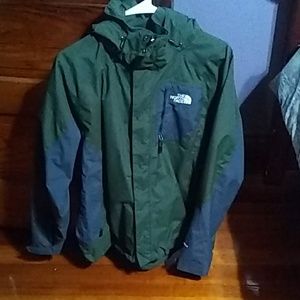 North Face Winter Jacket (M)